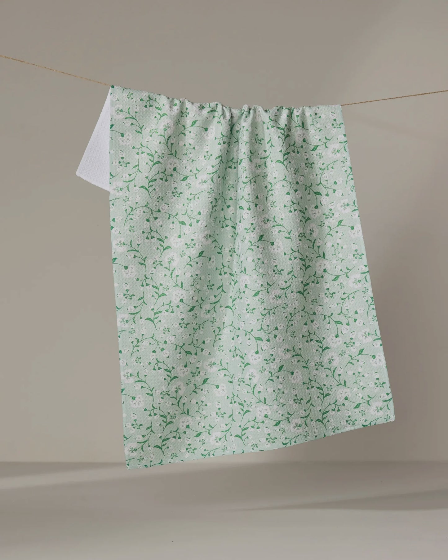 GeometryDishtowel Plumbago Bloom