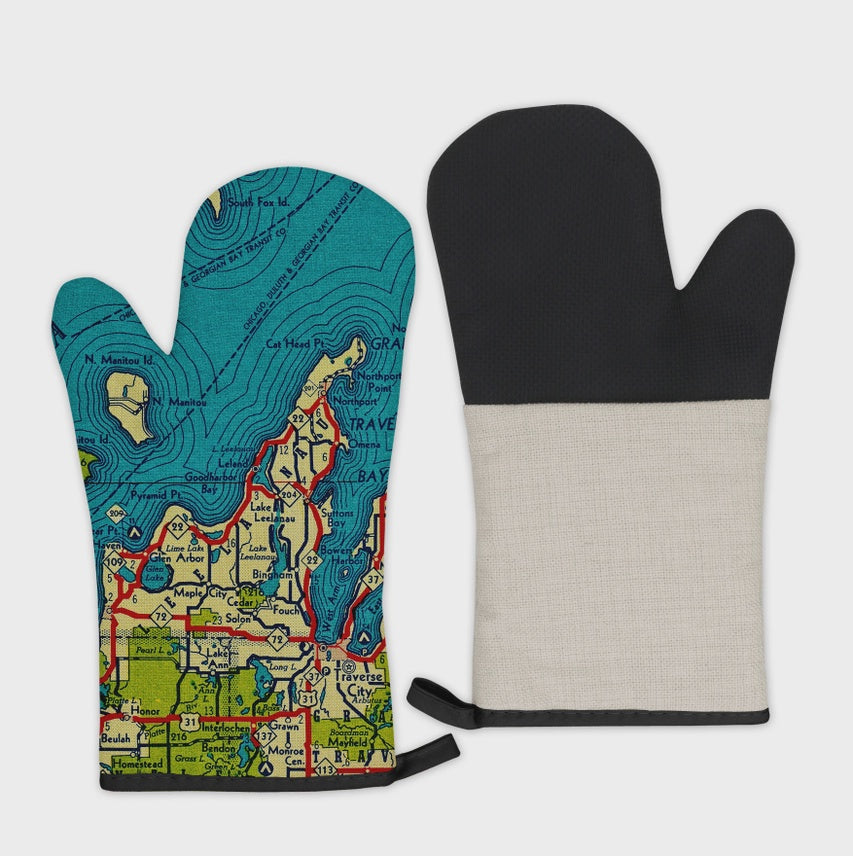Oven Mitt Leelanau County Map