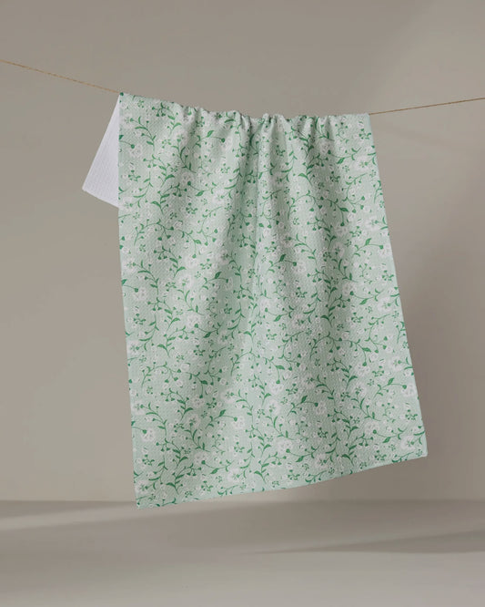 GeometryDishtowel Plumbago Bloom