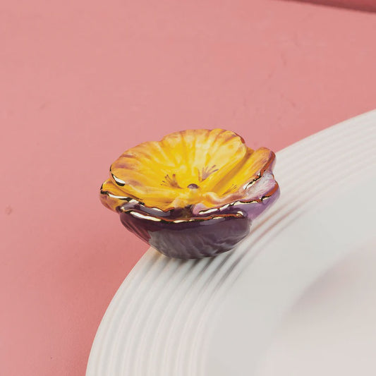 Nora Fleming Pansy Pop